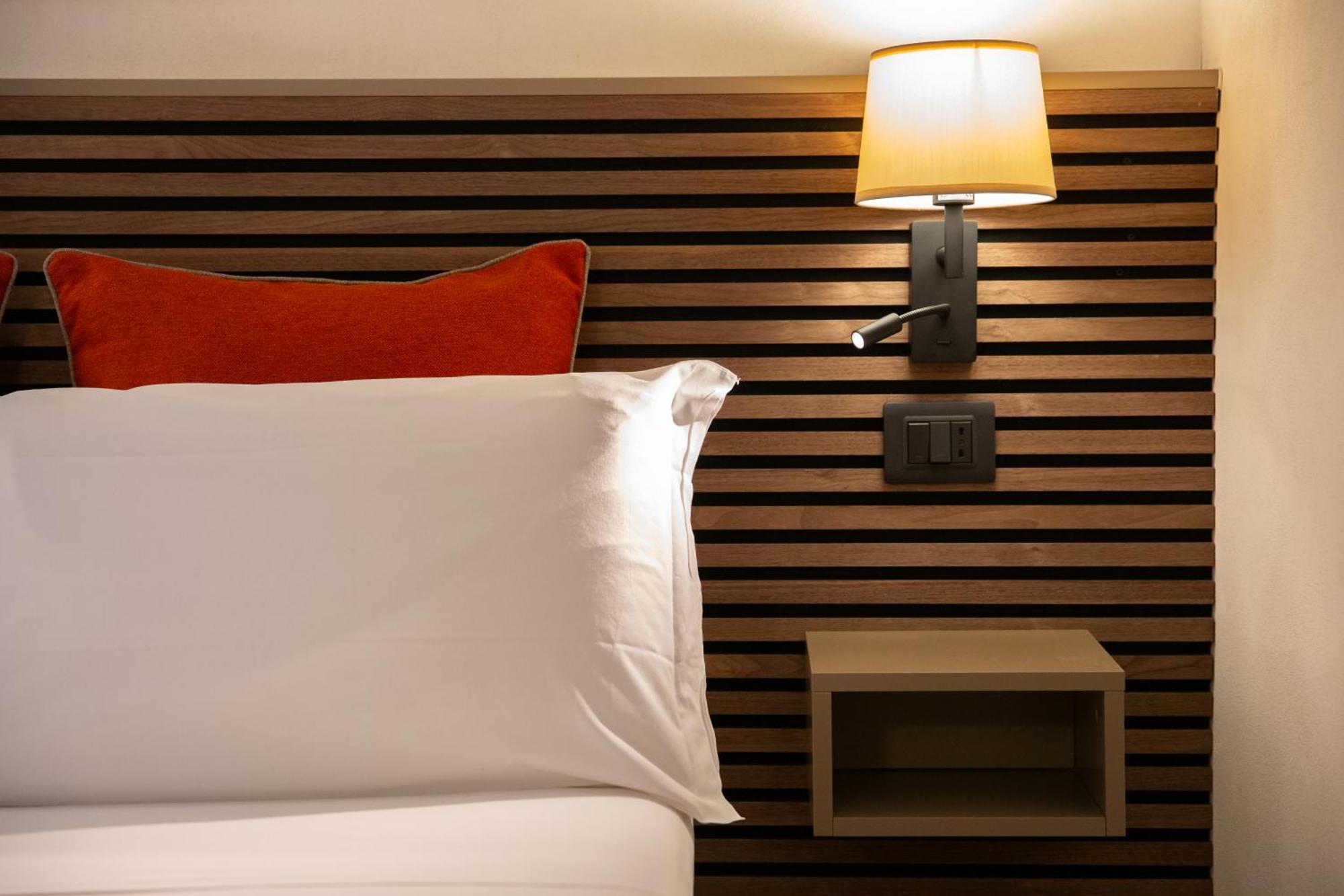 Gelsi Luxury Suites Sora Esterno foto